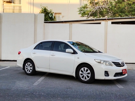 Muharraq, Vehicles, Cars & Trucks , BHD 2750,  Toyota Corolla,  2013,  Automatic,  243000 KM,   1.8