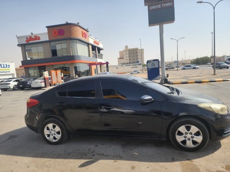Riyadh, Vehicles, Cars & Trucks , SAR 17000,  Kia Cerato,  2014,  Automatic,  319 KM,  كيا سيراتو ٢٠١٤