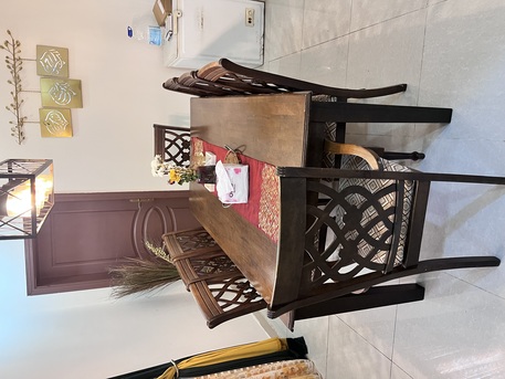 Jeddah, Furniture, SAR 800,  Dinning Table