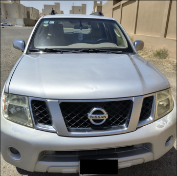 Buraidah, Vehicles, Cars & Trucks , SAR 15500,  Nissan Pathfinder,  2010,  Automatic,  360000 KM,    SE (4WD) &ndash; 7 Seater | 100% Original Paint | Dealer Maintained