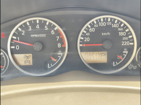 Buraidah, Vehicles, Cars & Trucks , SAR 15500,  Nissan Pathfinder,  2010,  Automatic,  360000 KM,    SE (4WD) &ndash; 7 Seater | 100% Original Paint | Dealer Maintained