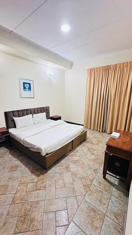 Juffair, Apartments, Flats, Houses & Villas, BHD 350/month,  3 BR,  Flat For Rent In Juffair With EWA Nearby Juffair Mall