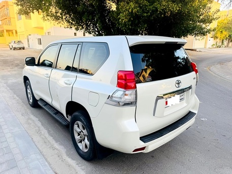 Manama, Vehicles, Cars & Trucks , BHD 6700,  Toyota Prado,  2013,  Automatic,  182000 KM,   V4 2.7L Engine Well Maintained Suv For Sale Expat Leaving!