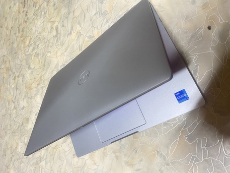 Olaya, Computers, SAR 950,  Core I5-11th Generation,Ram 16GB,Type C Original Charger