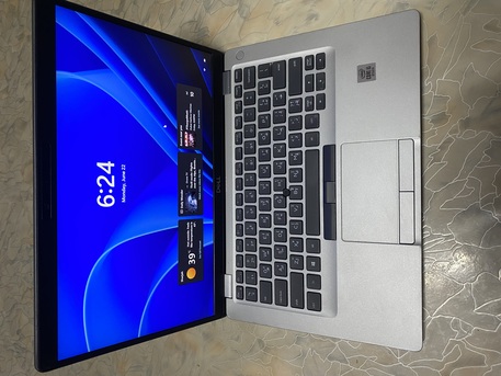 Olaya, Computers, SAR 800,  Core I5-10th Generation Ssd 256 Ram 8GB Original Charger Same New