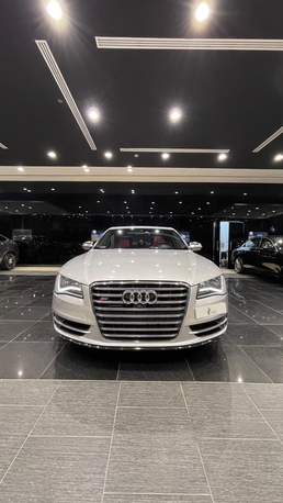Sanabis, Vehicles, Cars & Trucks , BHD 7200,  Audi S8,  2014,  Automatic,  69000 KM,   Model