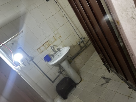 Al Wizarat, Apartments, Flats, Houses & Villas, SAR 14000/year,  2 BR,  Family Flat / Bachelor Rooms For 2 Persons At 3 Floor For Rent At 14000 Per Year