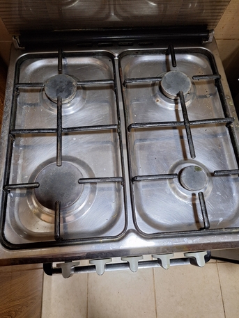 Jubail, Household Items, SAR 350,  350 Cooking Range In Very Good Condition