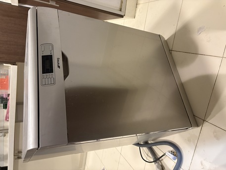 Jeddah, Appliances, SAR 2000,  Selling Dish Washer And Fridge (medium Size )
