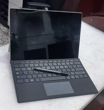 Al Sharafeyah, Computers, SAR 2150,  Microsoft Surface Pro 7 Intel Core I7 10th Gen 16gb 512gb With Pen