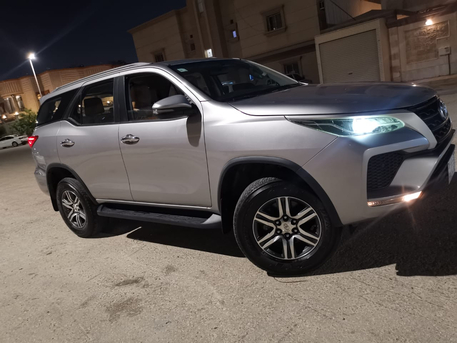 Dammam, Vehicles, Cars & Trucks , SAR 95,  Toyota Fortuner,  2022,  Automatic,  137 KM,  Fortuner
