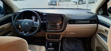 Khobar, Vehicles, Cars & Trucks , SAR 35000,  Mitsubishi Outlander,  2019,  Automatic,  191000 KM,  Well Maintained
