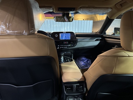 Jubail, Vehicles, Cars & Trucks , SAR 150000,  Lexus ES 300h,  2024,  Automatic,  42000 KM,