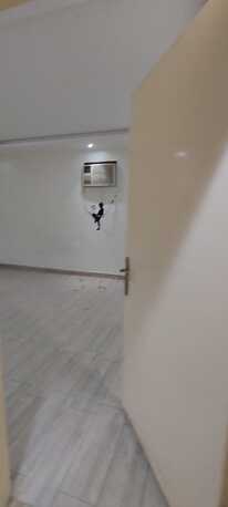 Al Salam, Apartments, Flats, Houses & Villas, SAR 35000/year,  3 BR,  Family Apartment 2nd Floor With Open Taris Very Large Kitchen Split AC All Installed