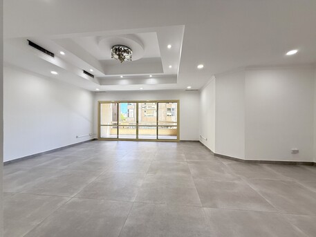 Kuwait City, Apartments, Flats, Houses & Villas, KWD 750/month,  3 BR,  Shaab - Big 3 Bedrooms Apartment With Balcony