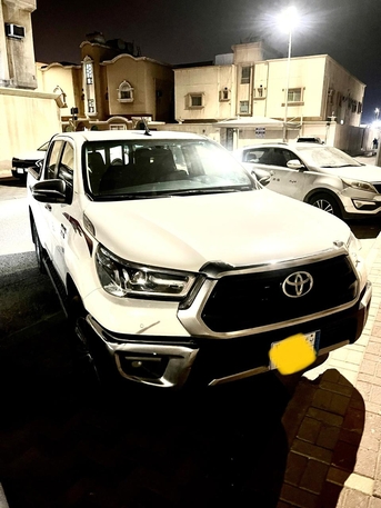 Jubail, Automotive, Toyota Hilux 2024 Model Full Auto Option Diesel With Driver Available