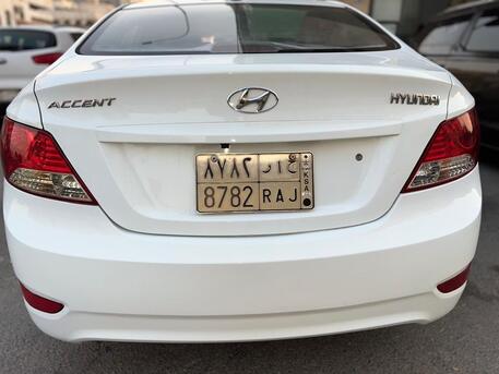Khobar, Vehicles, Cars & Trucks , SAR 20000,  Hyundai Accent,  2013,  Automatic,  600000 KM,  Accent  Full Options No Any Errors