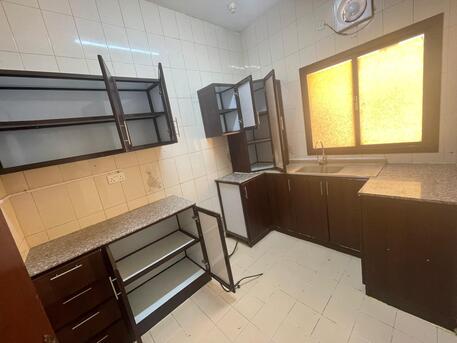 Hoora, Apartments, Flats, Houses & Villas, BHD 230/month,  2 BR,  Spacious 2 Bedroom In Hoora With Ewa