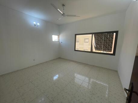 Hoora, Apartments, Flats, Houses & Villas, BHD 230/month,  2 BR,  Spacious 2 Bedroom In Hoora With Ewa
