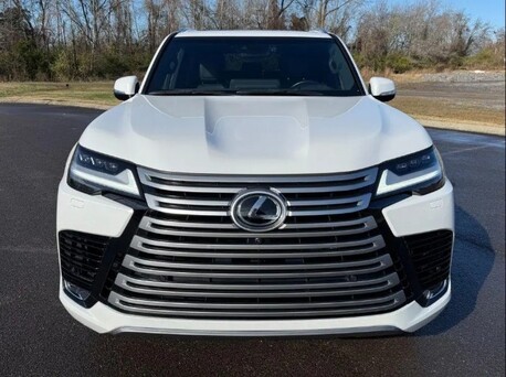 Brunei, Vehicles, Cars & Trucks , BND 60000,  Lexus LX600 Luxury,  2023,  Automatic,  16200 KM,  For Sale : Lexus LX600 Signature  GCC