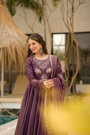 Jaipur, Clothing & Accessories, INR 7500,  Buy Idaho Ishani Cosmos Suit Set Online