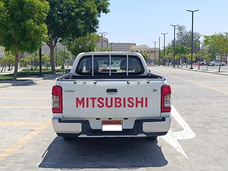 Riffa, Vehicles, Cars & Trucks , BHD 5600,  MITSUBISHI L200,  2022,  Automatic,  140000 KM,  DOUBLE CABINE PICKUP