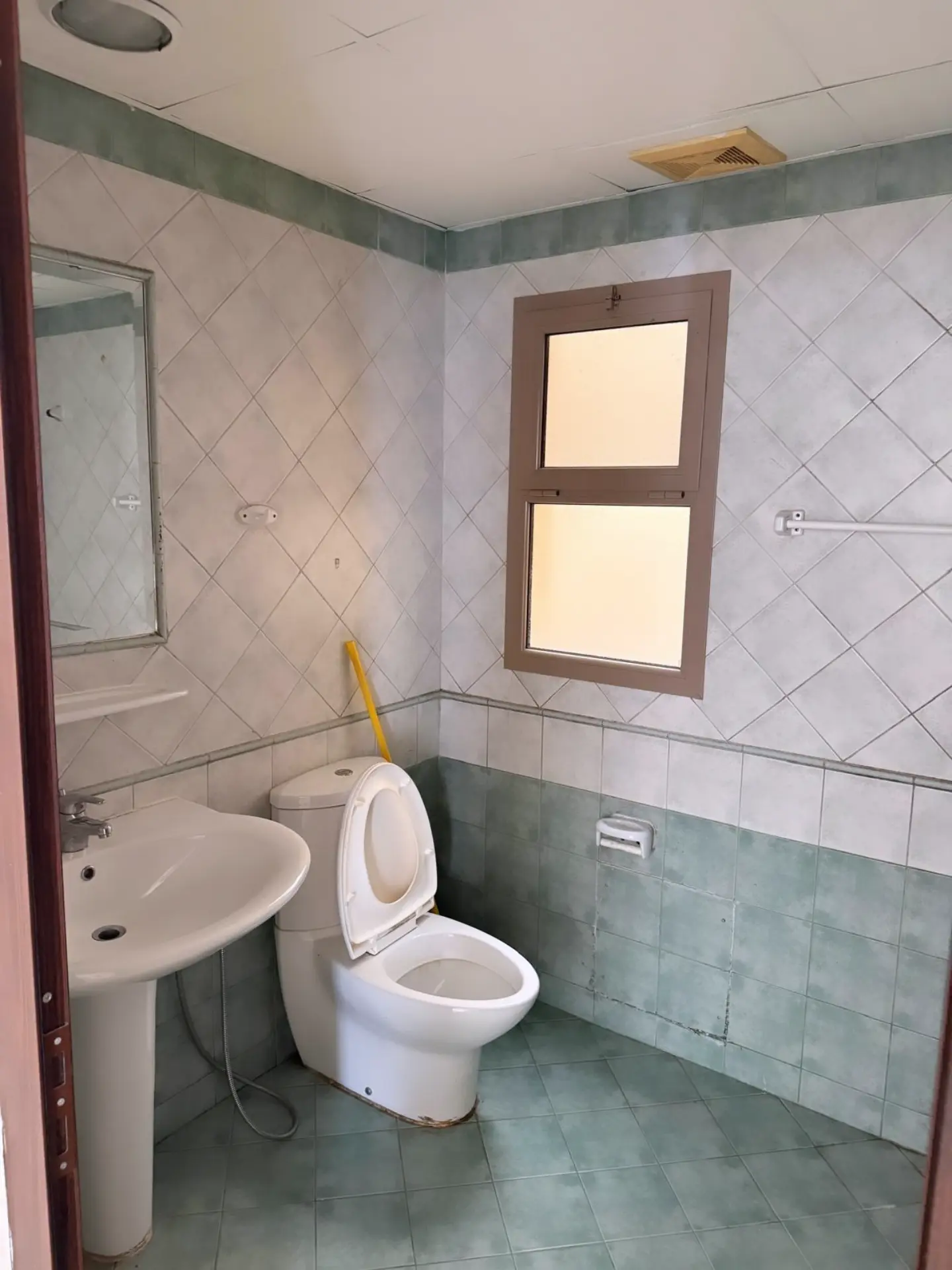 Umm Al Hassam, Apartments, Flats, Houses & Villas, BHD 240/month,  Furnished,  2 BR,  169 Sq. Meter,  Flat For Rent