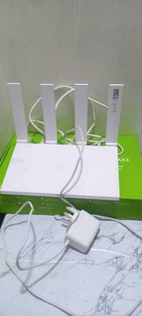Riyadh, Household Items, SAR 400,  Zain 5G Router & Huawei WiFi AX3 Pro (Wi-Fi 6 Plus)