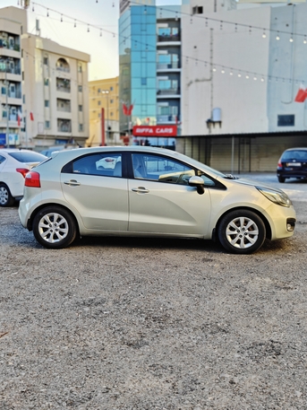 Riffa, Vehicles, Cars & Trucks , BHD 1900,  Kia Rio,  2013,  Automatic,  150000 KM,    Model Well Maintained Excellent Condition Car