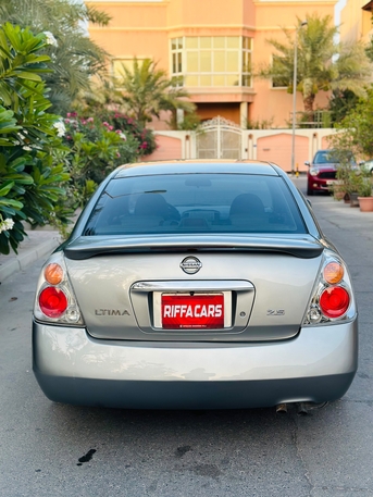 Riffa, Vehicles, Cars & Trucks , BHD 1100,  Nissan Altima,  2007,  Automatic,  180000 KM,    Model Well Maintained Excellent Condition Car