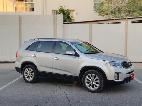 Manama, Vehicles, Cars & Trucks , BHD 2650,  Kia Sorento,  2014,  Automatic,  248000 KM,