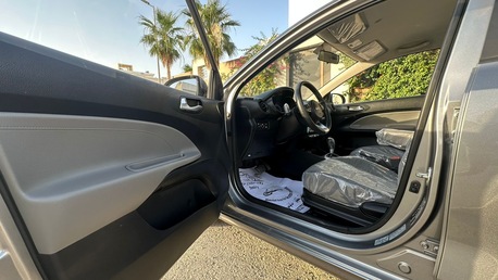 Dammam, Vehicles, Cars & Trucks , SAR 35800,  Kia Pegas,  2024,  Automatic,  48000 KM,  . . Original Paint.