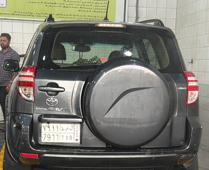 Riyadh, Vehicles, Cars & Trucks , SAR 29500,  Toyota RAV4 4X4,  2011,  Automatic,  255652 KM,