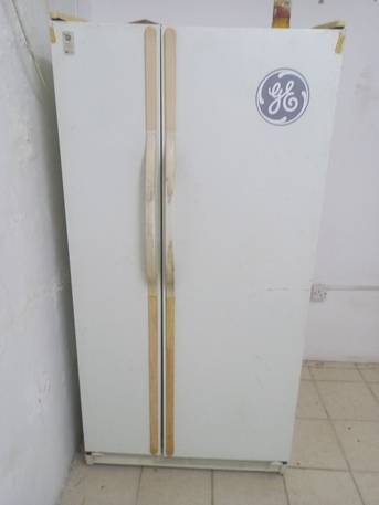 Hidd, Household Items, BHD 40,  AC & Fridge For Sale