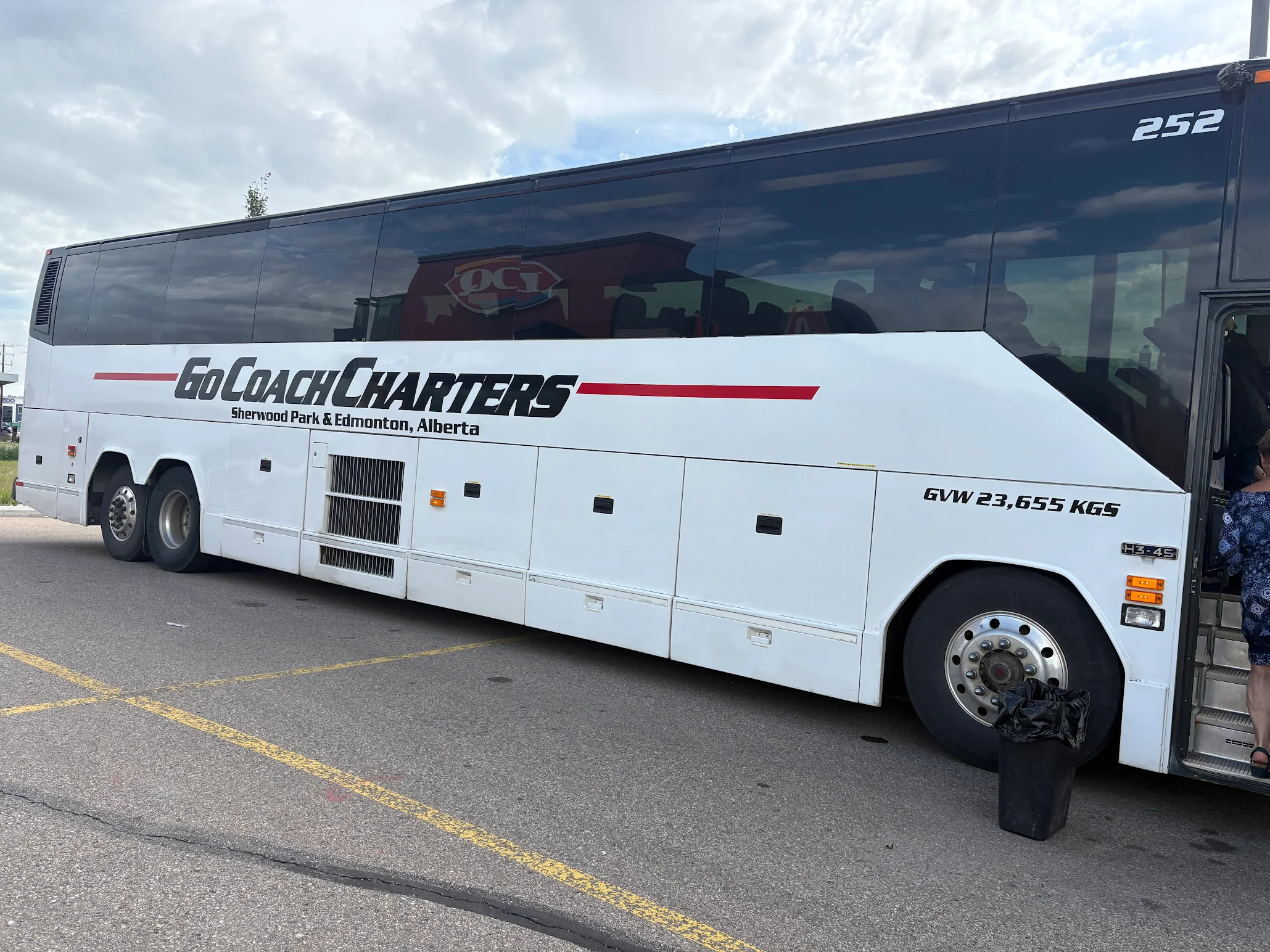 Edmonton, Travel, Affordable Charter Bus Rentals For Events & Tours