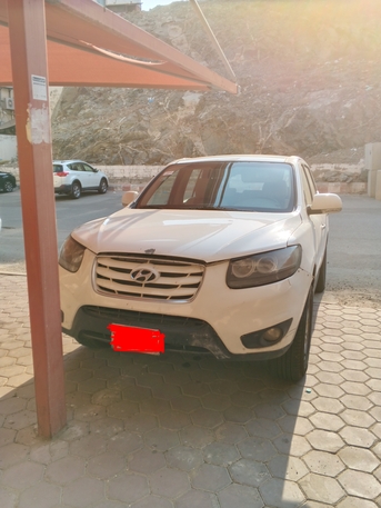 Makkah, Vehicles, Cars & Trucks , SAR 20000,  Hyundai Santa Fe,  2012,  Automatic,  500000 KM,