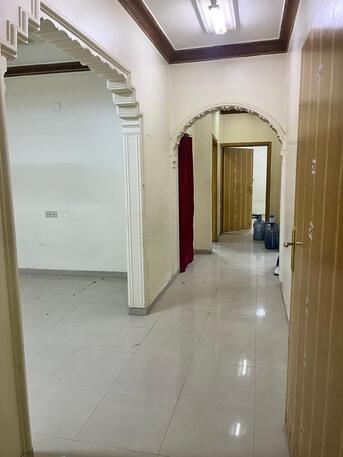 Al Kharj, Apartments, Flats, Houses & Villas, SAR 1000/month,  Furnished,  3 BR,  3 BHK Semi-Furnished Apartment Available For Rent