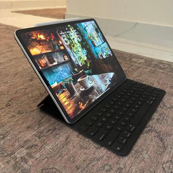 Dammam, Electronics, SAR 600,  Apple Smart Tablet Keyboard Case For Ipad Pro 12.9 Inch