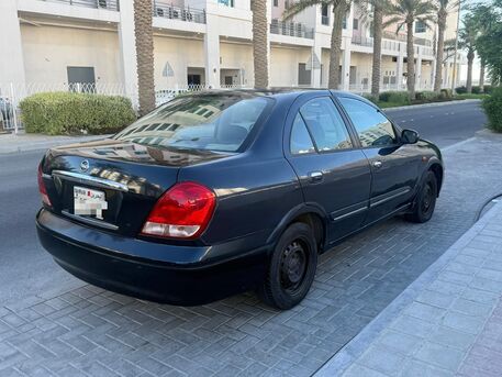 Manama, Vehicles, Cars & Trucks , BHD 750,  Nissan Sunny,  2004,  Automatic,  2335667 KM,