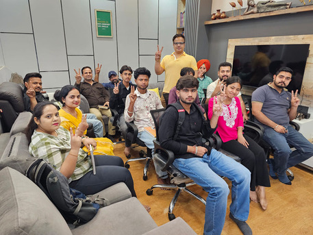 Chandigarh, Education, Trading Classes In Chandigarh