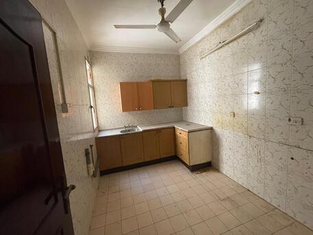 Hoora, Apartments, Flats, Houses & Villas, BHD 240/month,  2 BR,  2 Bedroom In Hoora With Ewa