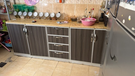 Jeddah, Household Items, Black Leather Sofa Set And Kitchen Set And Automatic Washing Machine