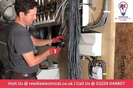 Melbourne, Business, Residential Electrician Aberdeen For Repairs, Upgrades & Safety