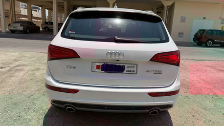 Manama, Vehicles, Cars & Trucks , BHD 5800,  Audi Q5 S Line,  2017,  Automatic,  110000 KM,  Audi Q5 40 TFSI Quattro