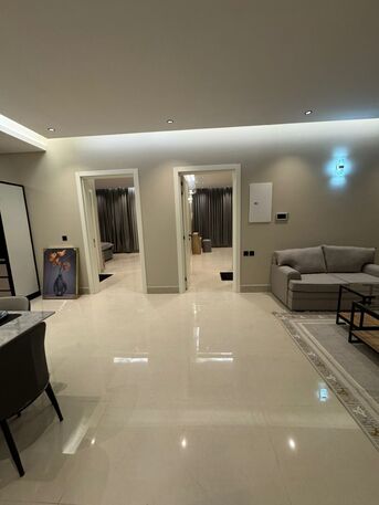 Riyadh, Staff Accomodation, SAR 350000,  عدد 6 شقق مفروشه بالكامل في مبنى عبارة عن ف