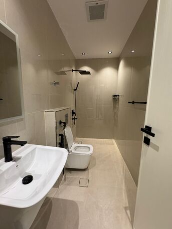 Riyadh, Staff Accomodation, SAR 350000,  عدد 6 شقق مفروشه بالكامل في مبنى عبارة عن ف