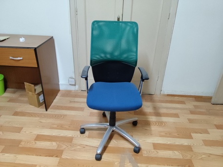 Riyadh, Furniture, SAR 200,  Office Style Computer Table, Chair And Drawer For Sale
