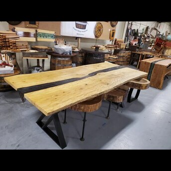 Tbilisi, Furniture, GEL 325,  Best Conference Table For Office: Wooden Table Buying Guide &ndash; Empty Barrel