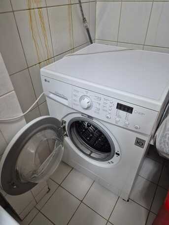 Al Khobar Al Shamalia, Appliances, SAR 550,  LG Full Auto Washing Machine 7 Kg