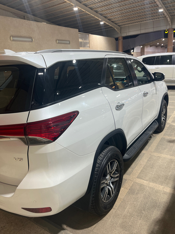Riyadh, Vehicles, Cars & Trucks , SAR 125000,  Toyota Fortuner,  2024,  Automatic,  34000 KM,   VX1 V6  For Sale